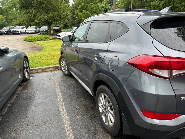 Used 2017 Hyundai Tucson SE Plus AWD/4WD image 10