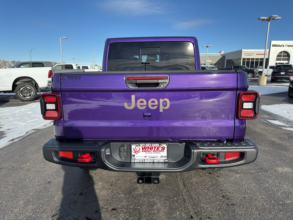 New 2026 Jeep Gladiator Rubicon w/ Technology Group AWD/4WD image 6