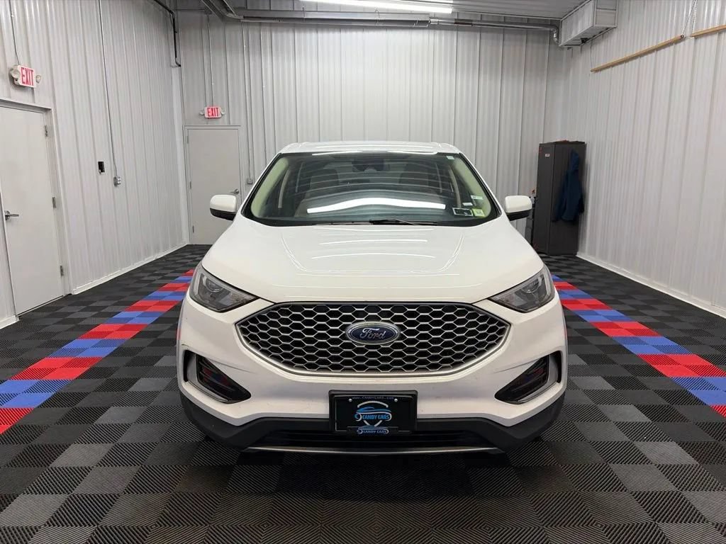 Used 2024 Ford Edge SEL AWD/4WD image 8