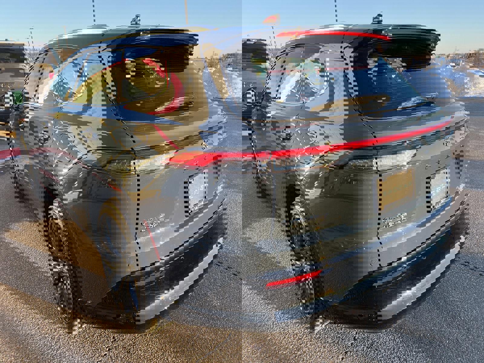 Used 2025 Toyota Crown Signia Limited w/ Advanced Technology Package image 12