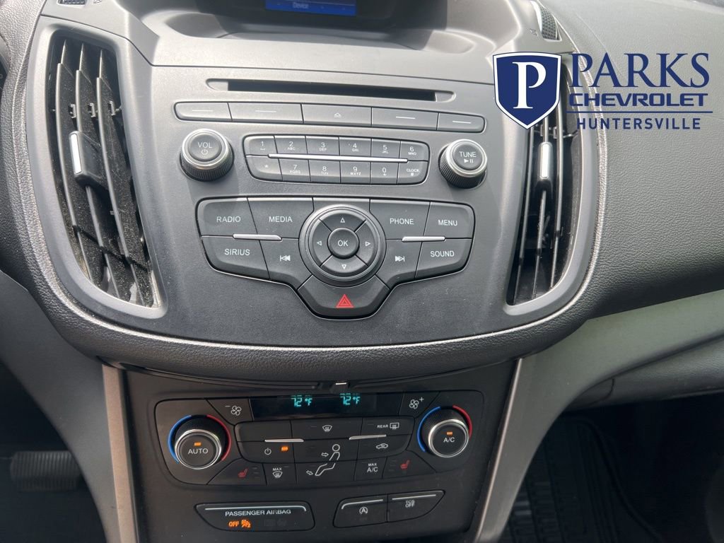 Used 2017 Ford Escape SE w/ SE Cold Weather Package image 25