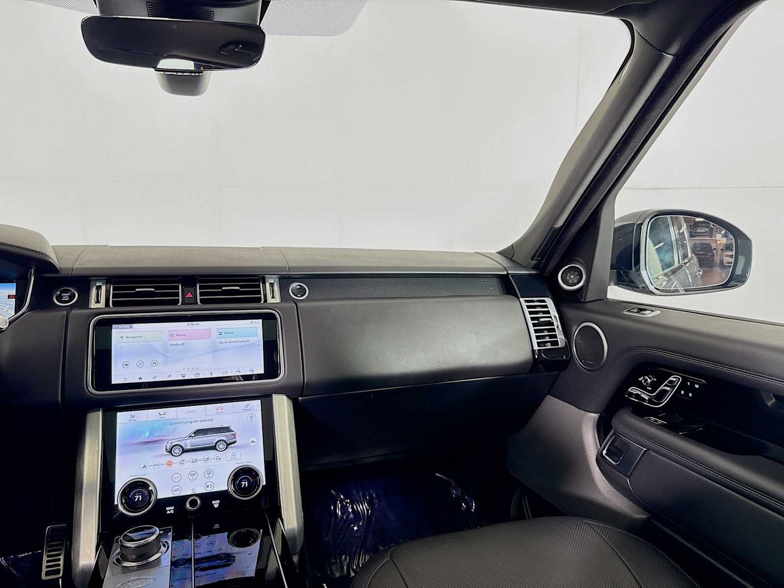Certified 2021 Land Rover Range Rover Westminster Edition AWD/4WD image 32