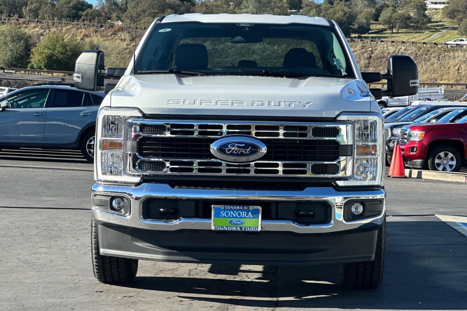 New 2026 Ford F250 XLT w/ FX4 Off-Road Package AWD/4WD image 3