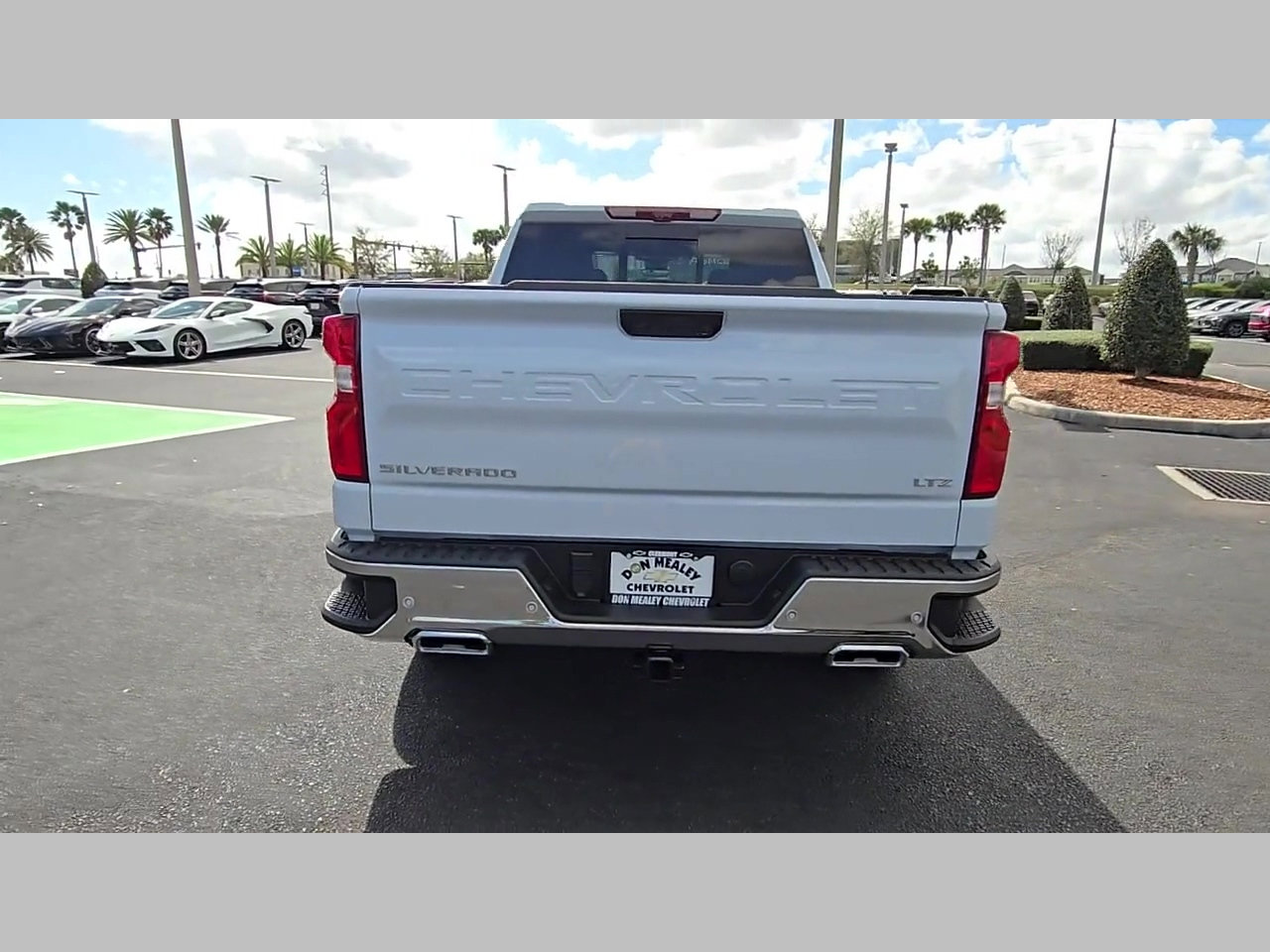 New 2026 Chevrolet Silverado 1500 LTZ w/ Technology Package AWD/4WD image 25