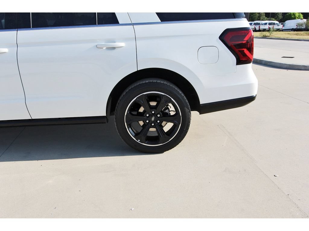Certified 2023 Ford Expedition Limited RWD image 33