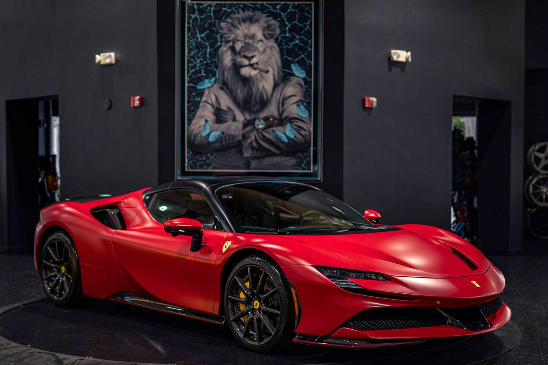 Used 2024 Ferrari SF90 Spider AWD/4WD image 29