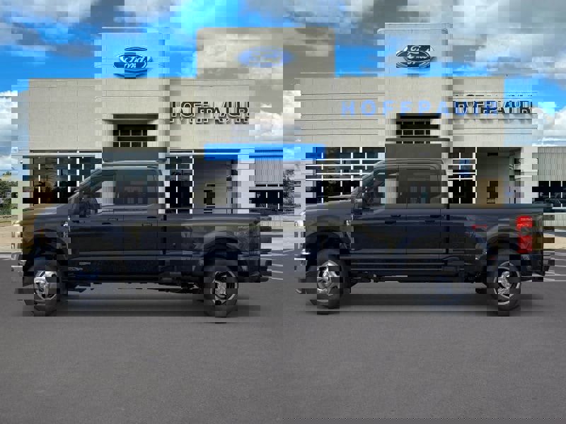New 2026 Ford F350 4x4 Crew Cab DRW Super Duty image 25