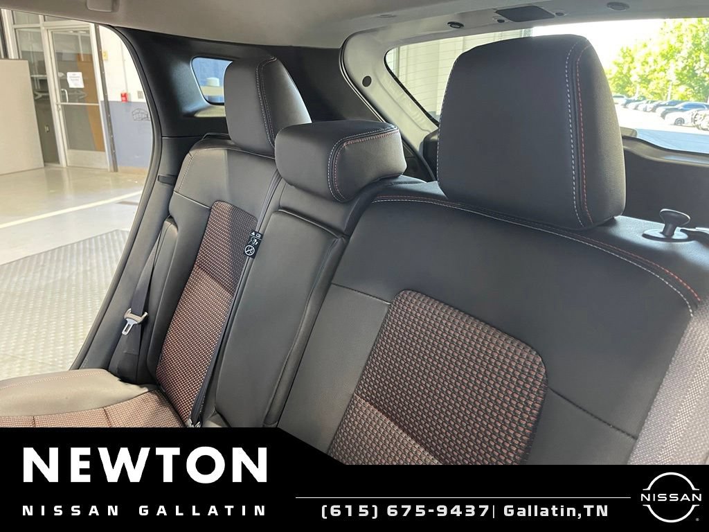 New 2026 Nissan Kicks SR FWD image 17