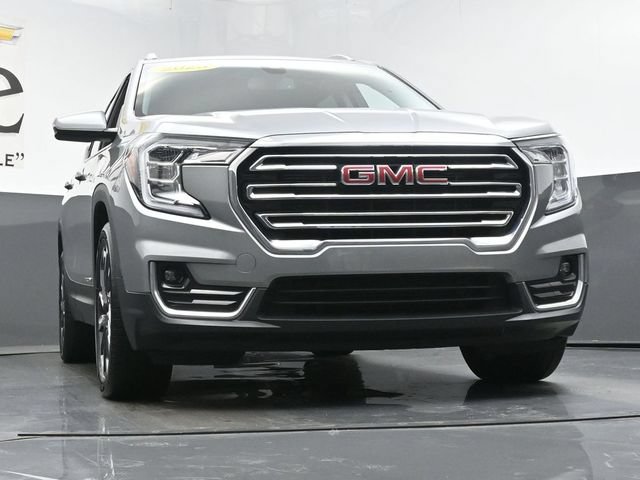Used 2023 GMC Terrain SLT FWD image 3