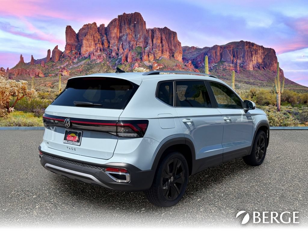 New 2026 Volkswagen Taos SE FWD image 8
