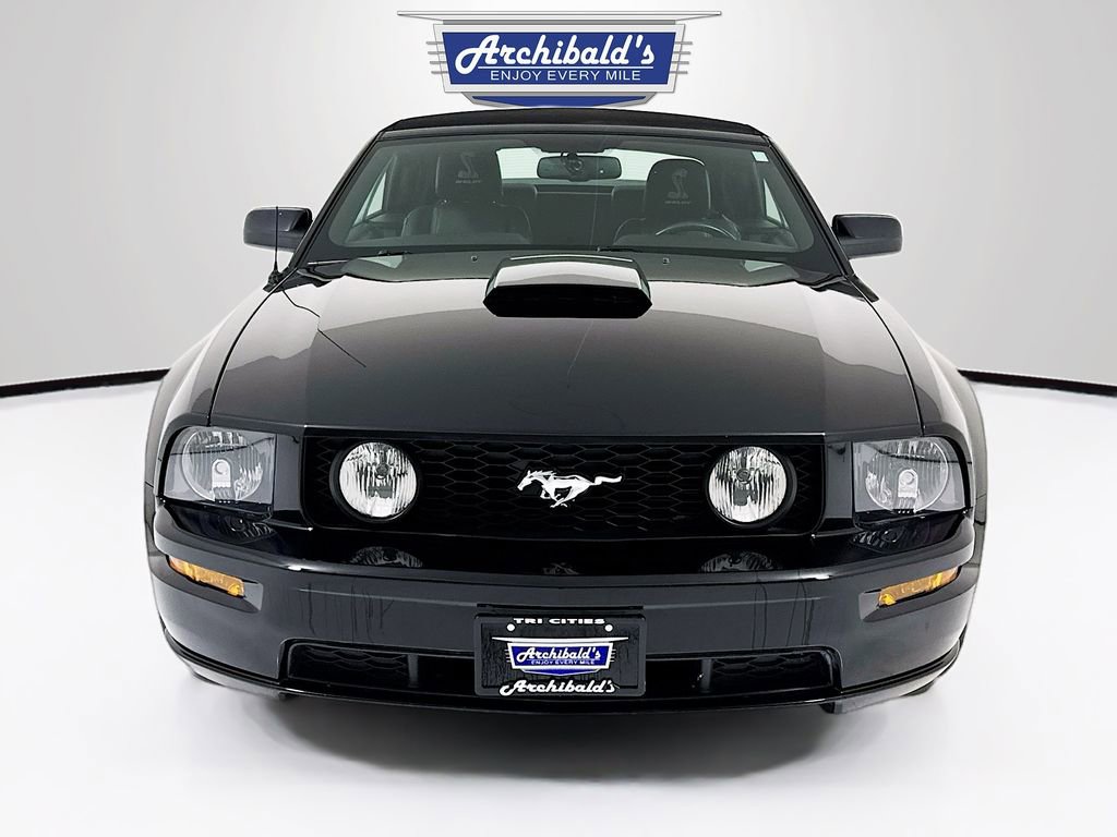 Used 2008 Ford Mustang GT Premium image 2