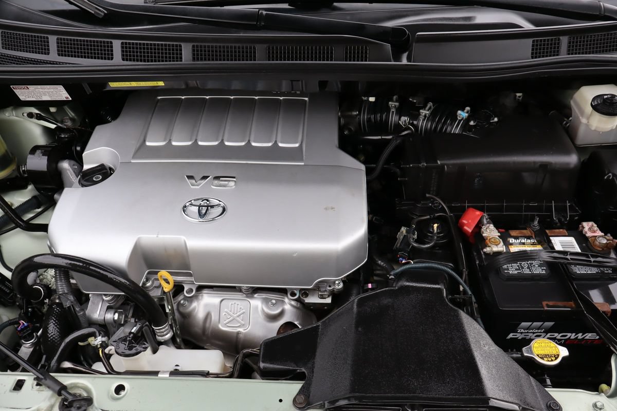 Used 2009 Toyota Sienna XLE FWD image 39
