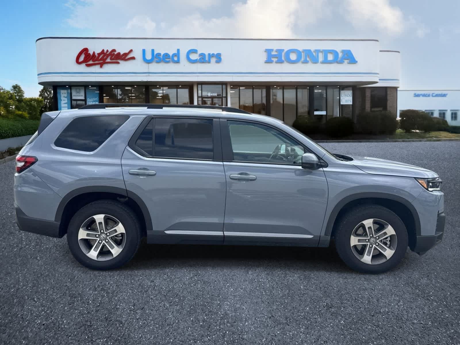 Used 2026 Honda Pilot EX-L image 6