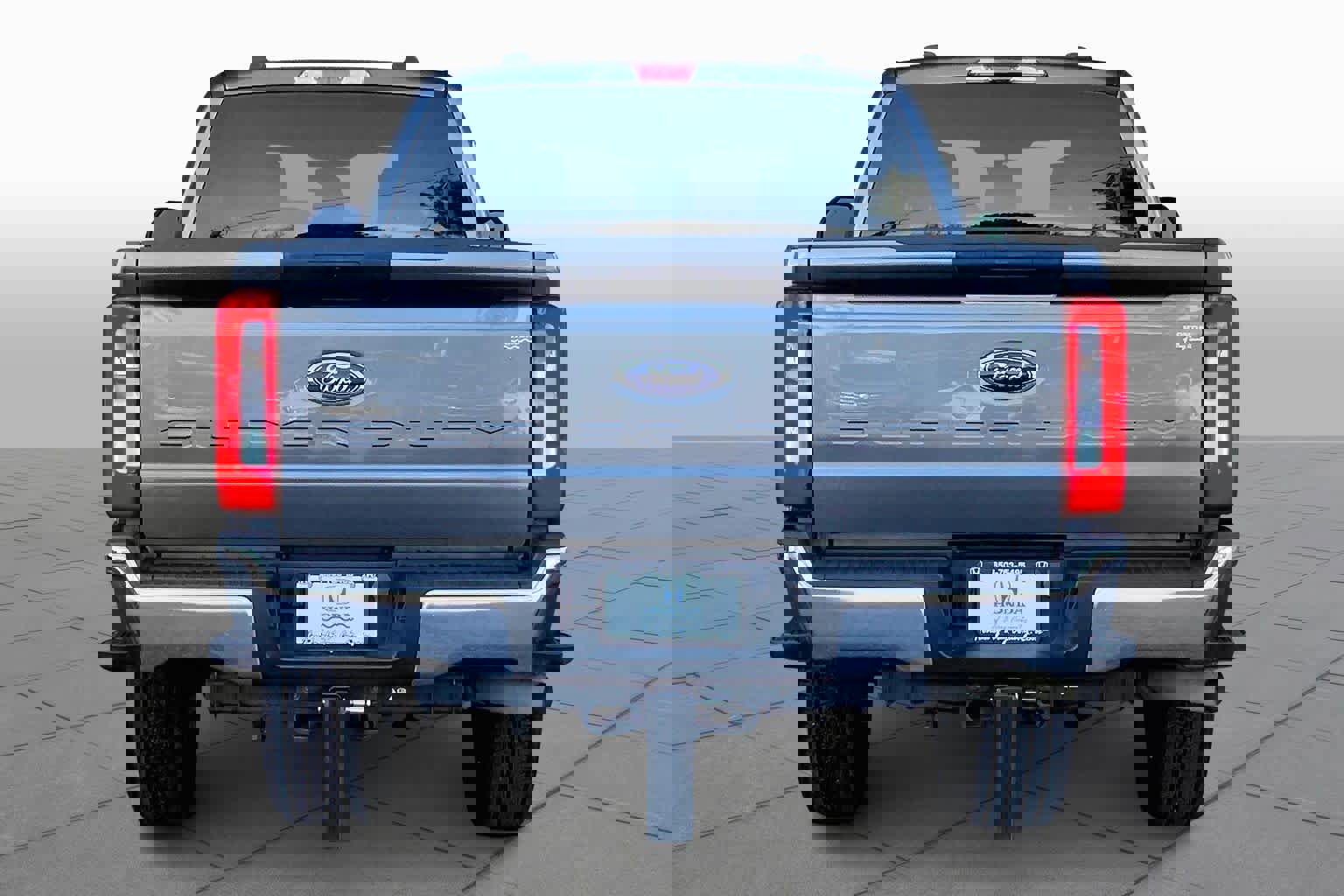 Used 2023 Ford F250 XLT image 5