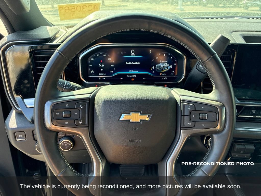 Used 2024 Chevrolet Silverado 2500 High Country w/ LPO, Dark Essentials Package AWD/4WD image 20