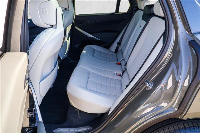 New 2027 BMW X5 xDrive40i w/ Luxury Front Seating Package AWD/4WD image 18