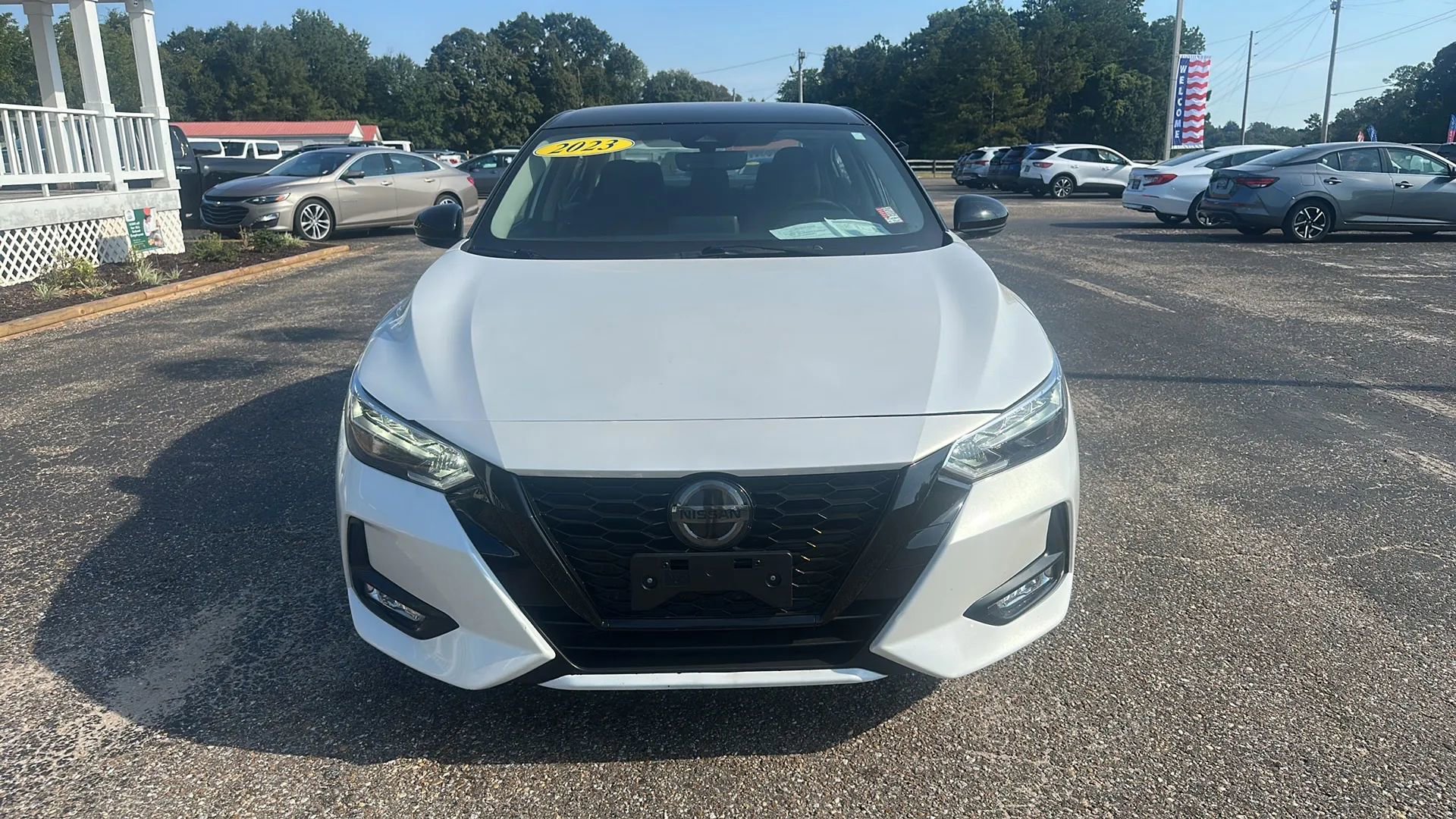 Used 2023 Nissan Sentra SR w/ Midnight Edition Package image 2