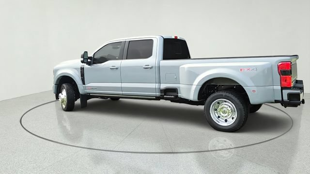 New 2026 Ford F450 Platinum w/ FX4 Off-Road Package AWD/4WD image 3