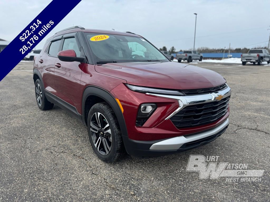 Used 2024 Chevrolet TrailBlazer LT w/ LT Cold Weather Package image 8