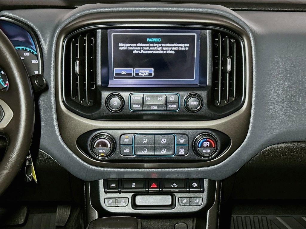 Used 2018 Chevrolet Colorado Z71 AWD/4WD image 11