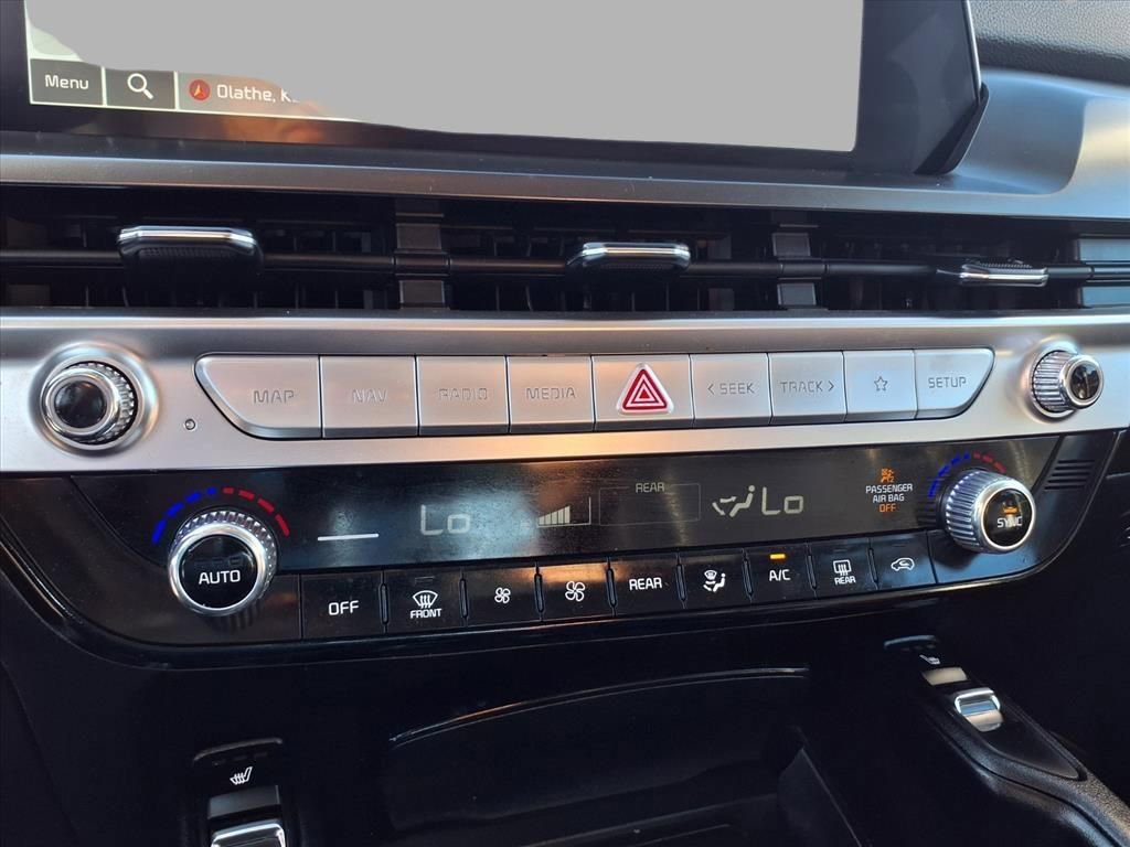 Used 2024 Kia Telluride S image 8