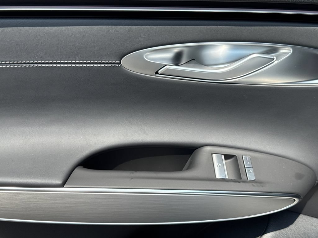 New 2026 Genesis GV70 2.5T Select AWD/4WD image 24