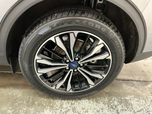 Used 2022 Ford Escape SE FWD image 10