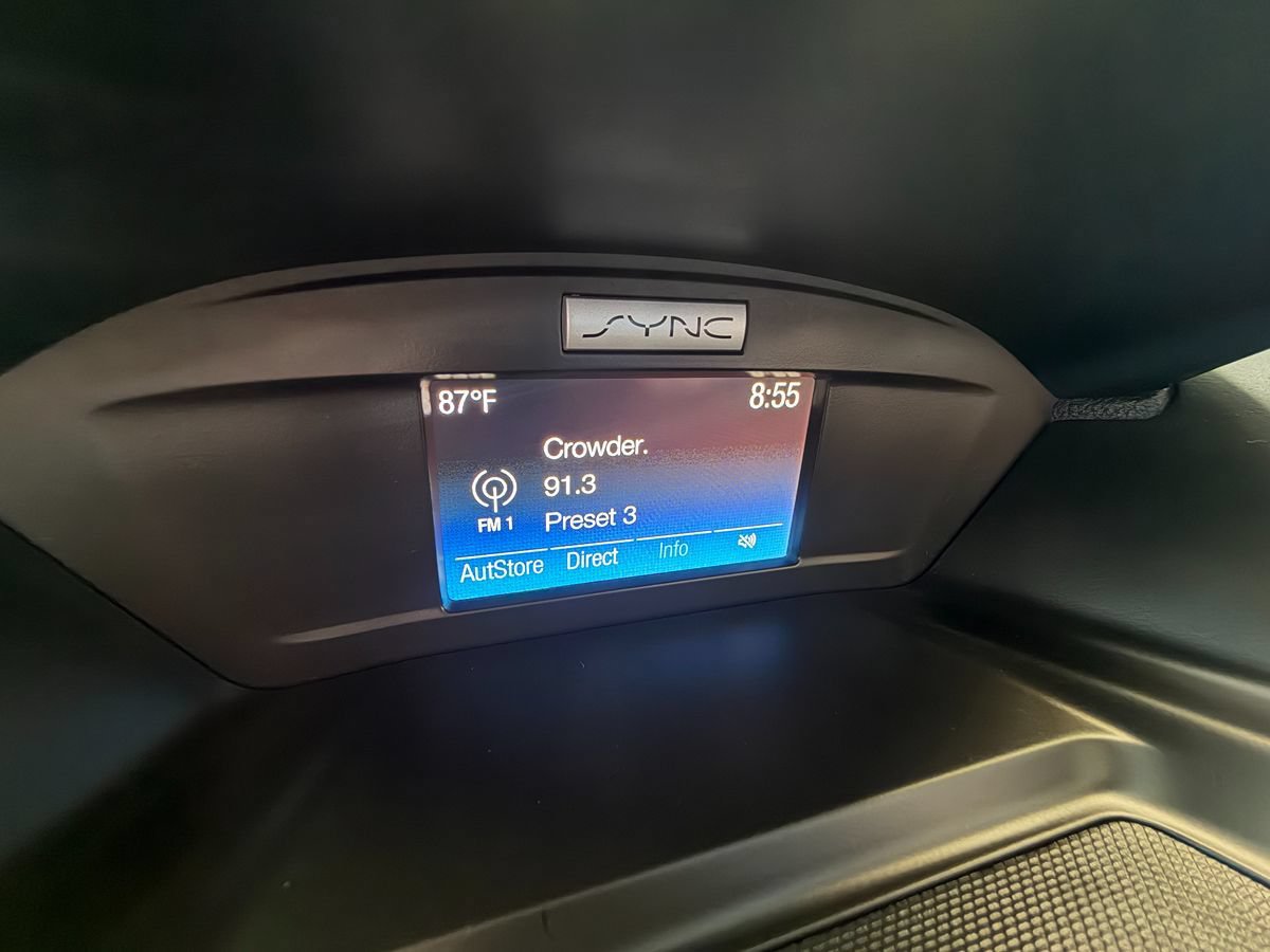 Used 2018 Ford C-MAX SE FWD image 16