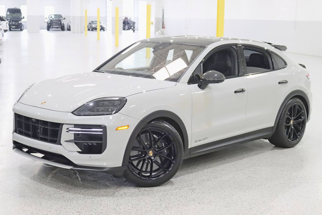Used 2024 Porsche Cayenne Turbo GT AWD/4WD image 7