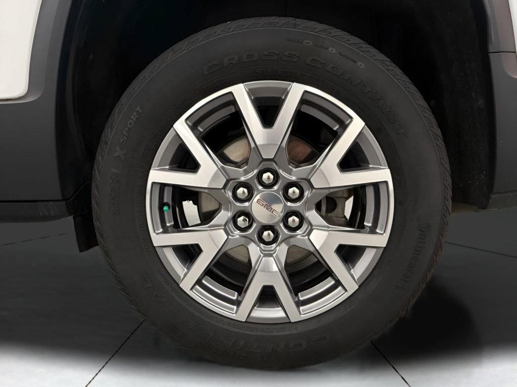 Used 2020 GMC Acadia SLT FWD image 29