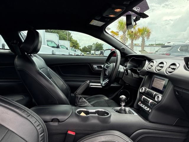 Used 2020 Ford Mustang GT Premium w/ Equipment Group 401A RWD image 22