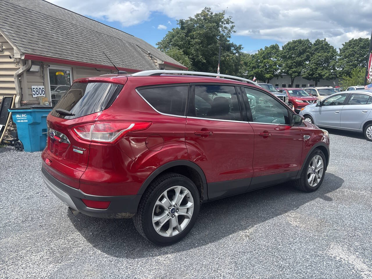 Used 2016 Ford Escape Titanium w/ Equipment Group 301A FWD image 5