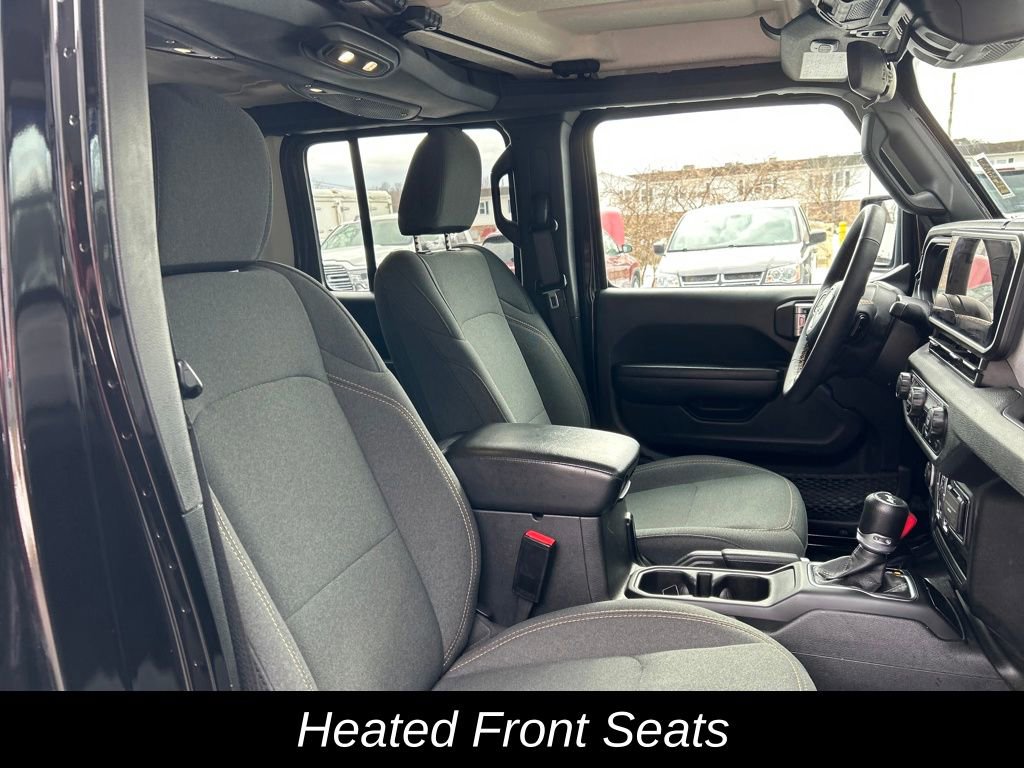Used 2024 Jeep Wrangler Unlimited w/ Convenience Group image 31