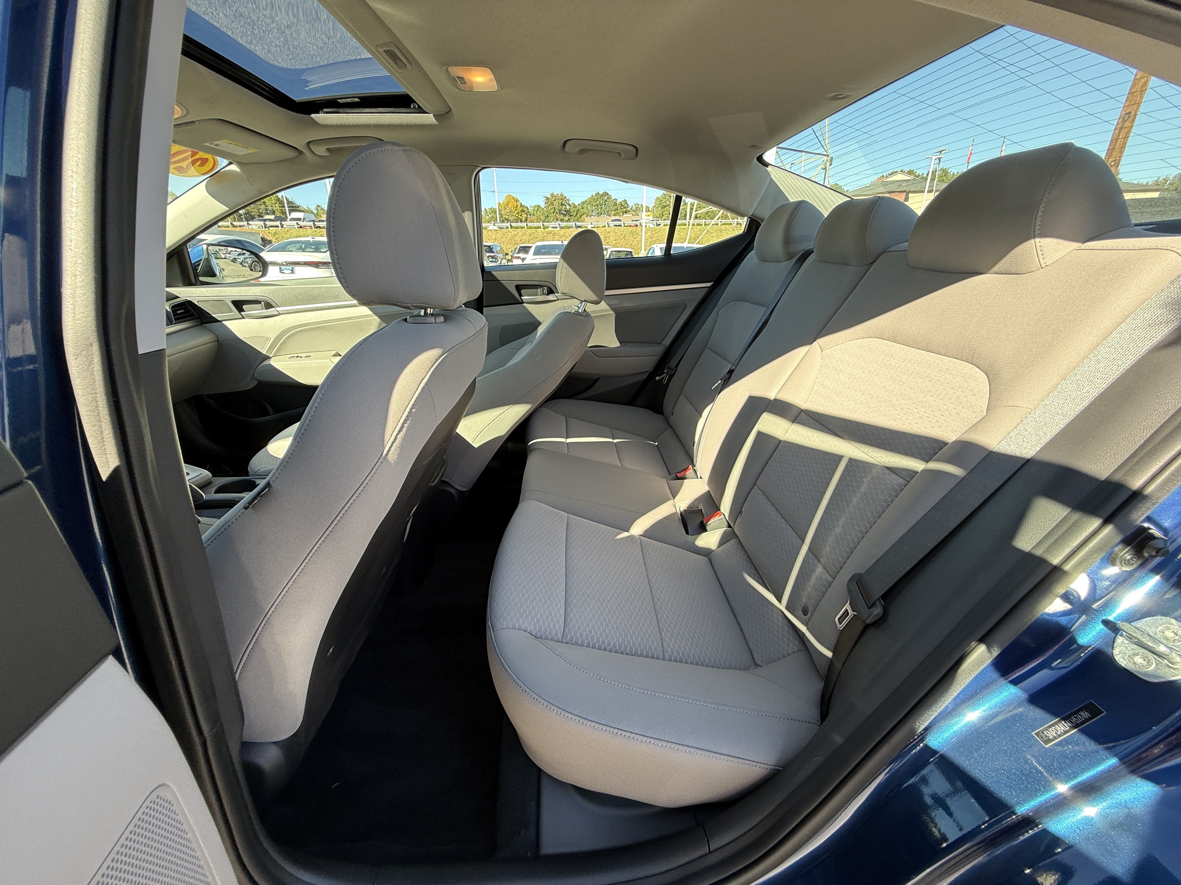 Used 2020 Hyundai Elantra Value Edition FWD image 31