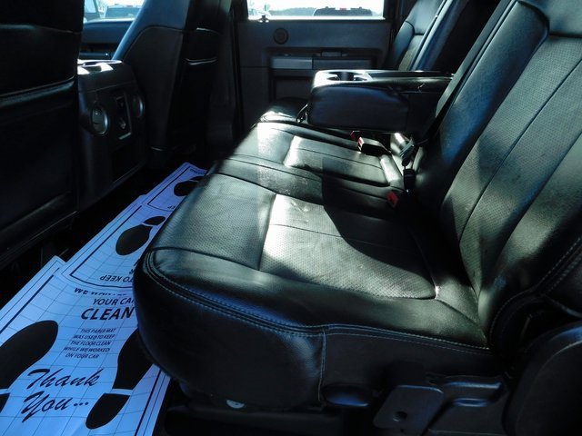 Used 2016 Ford F250 Lariat w/ Lariat Chrome Package image 21