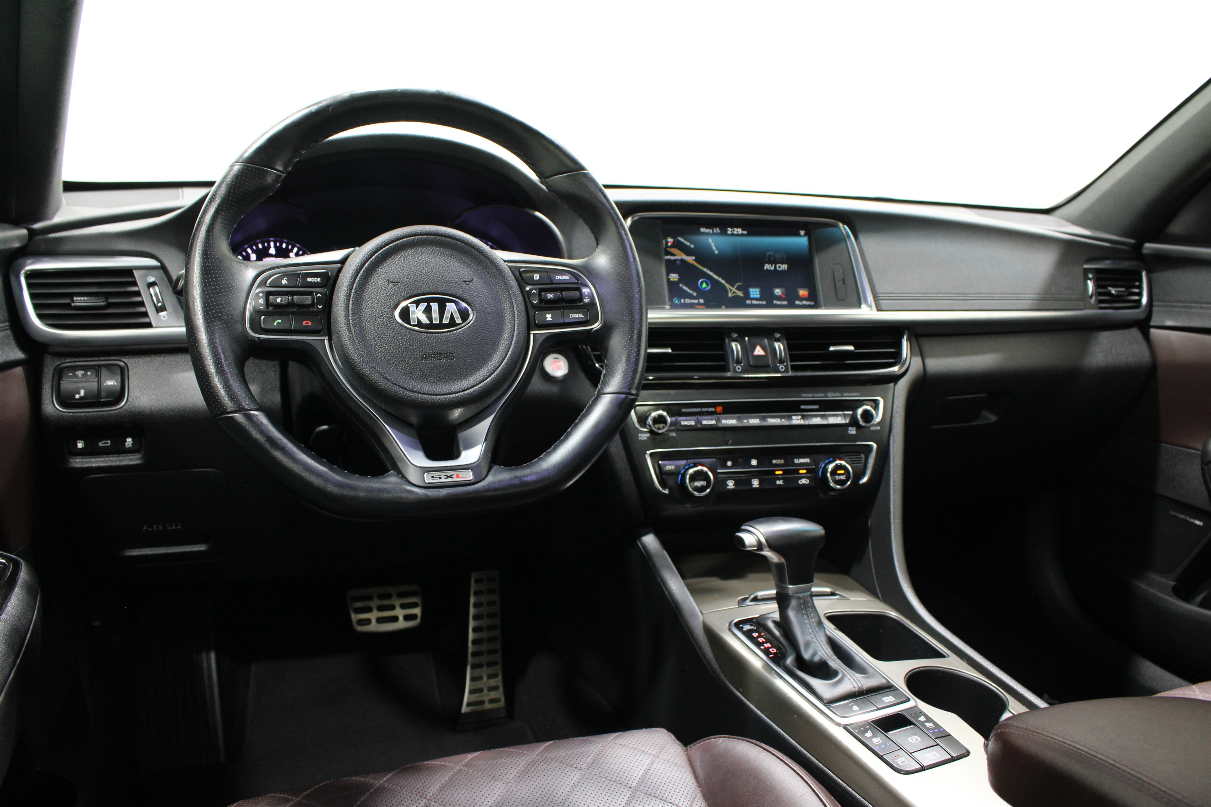 Used 2016 Kia Optima SX w/ Chrome Wheel Package FWD image 2