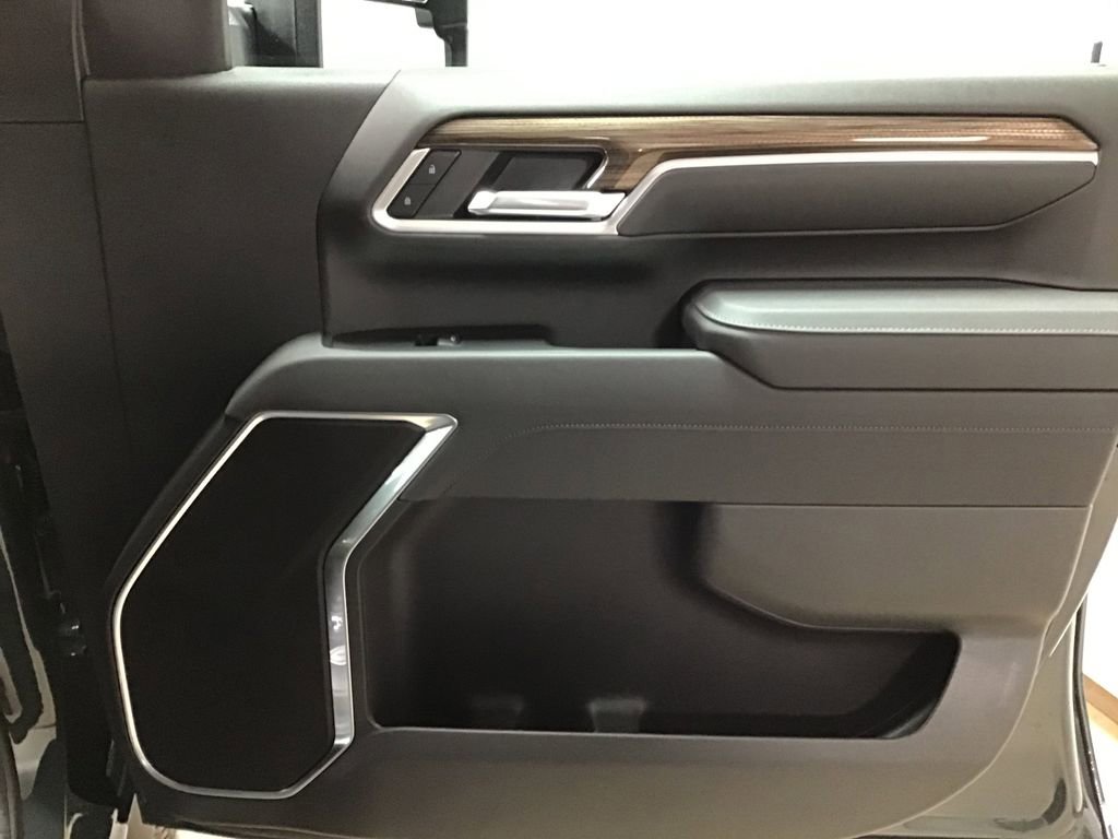 New 2026 Chevrolet Silverado 2500 LT w/ Safety Package image 7