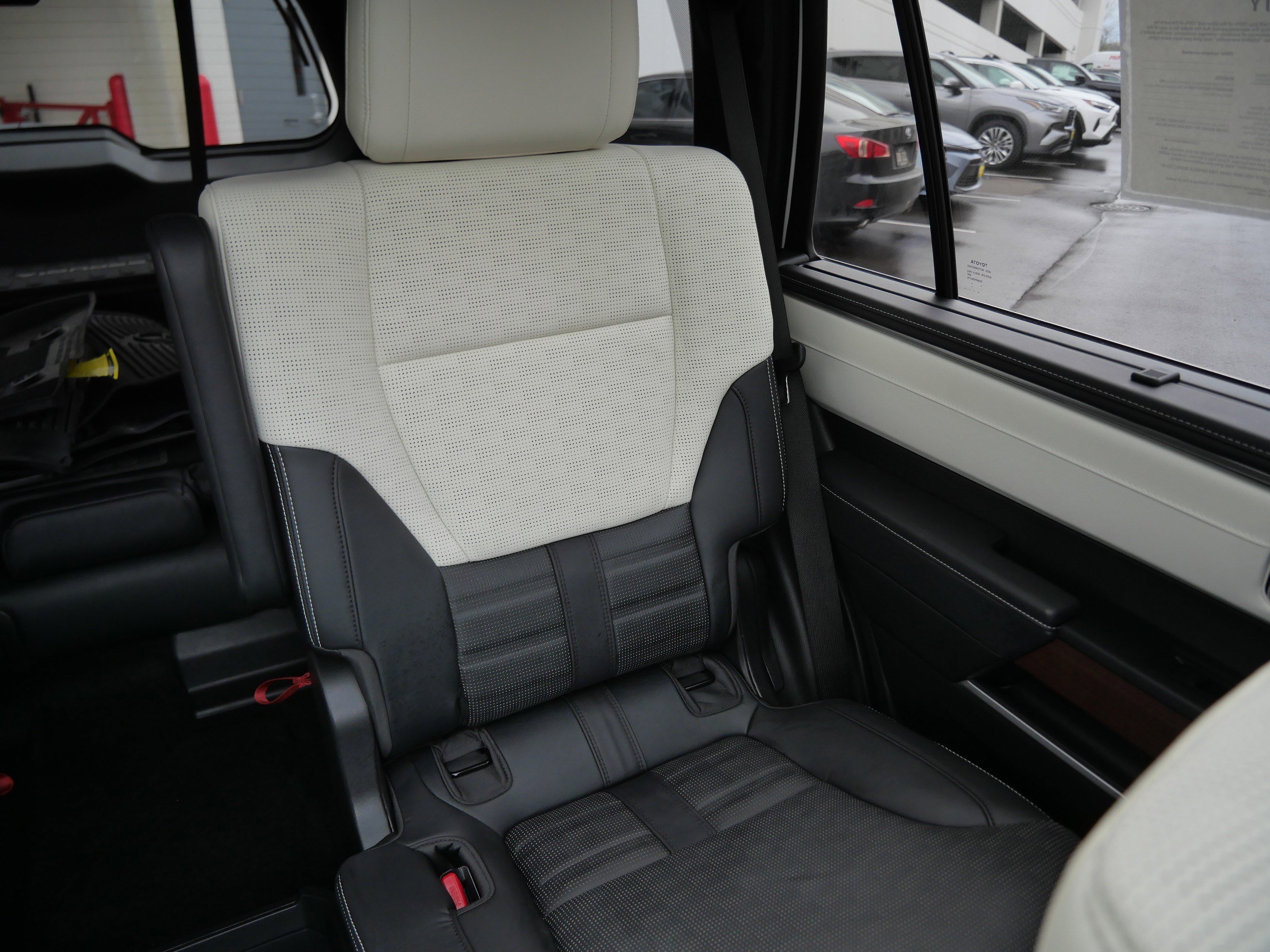 Certified 2025 Toyota Sequoia Capstone image 15