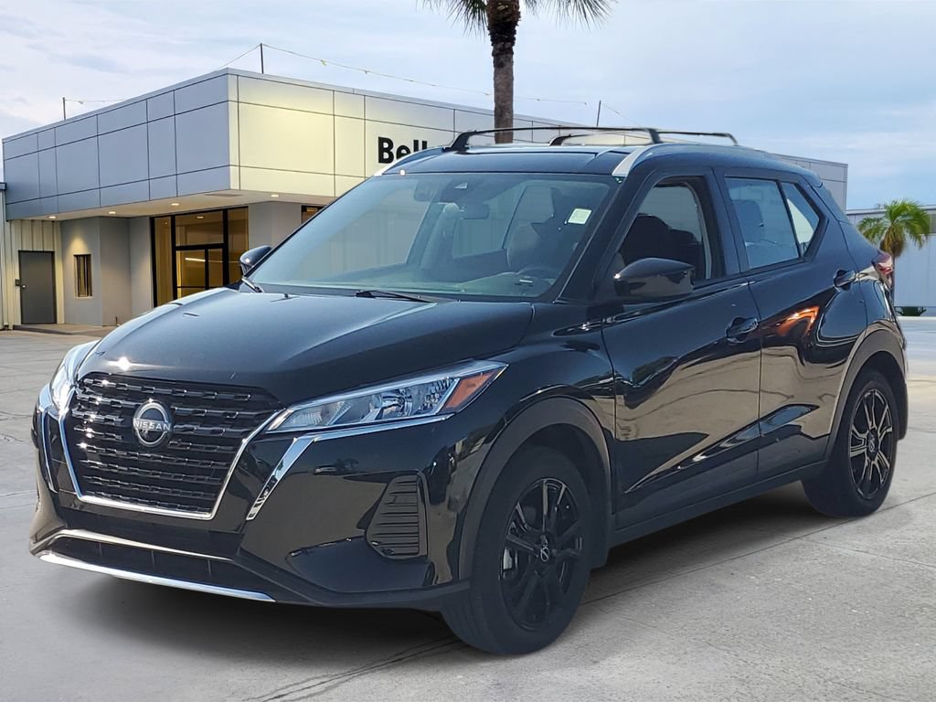 Used 2024 Nissan Kicks SV w/ Exterior Package