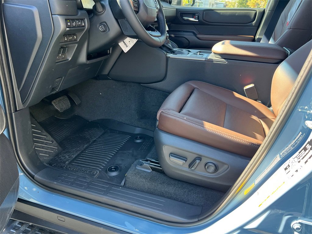 New 2026 Toyota Land Cruiser image 9