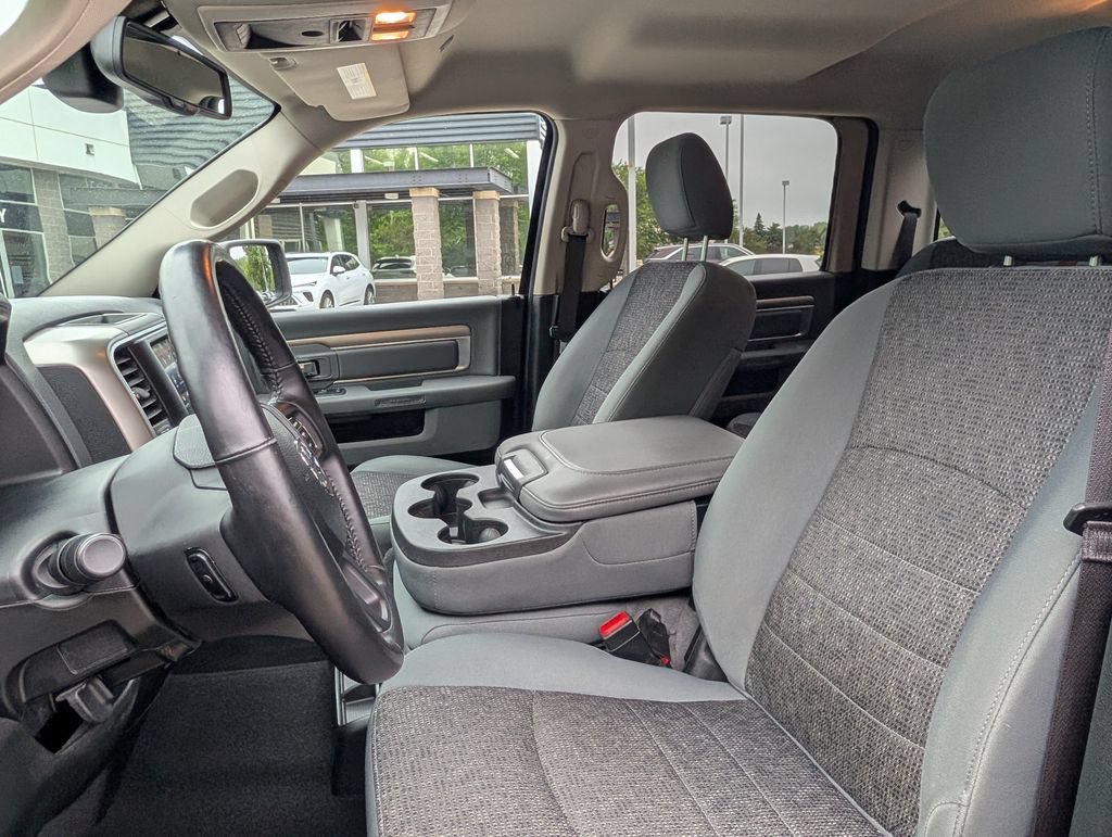 Used 2018 RAM 1500 Big Horn AWD/4WD image 31