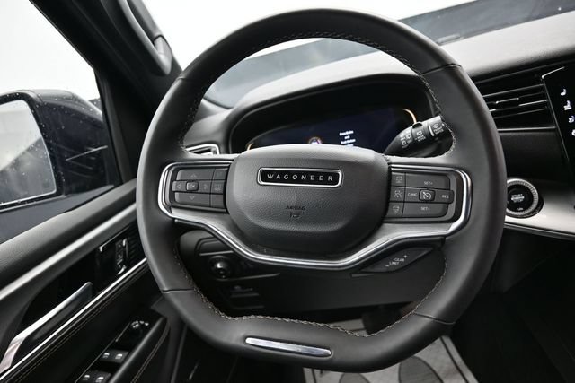 Used 2024 Jeep Wagoneer Series II AWD/4WD image 17