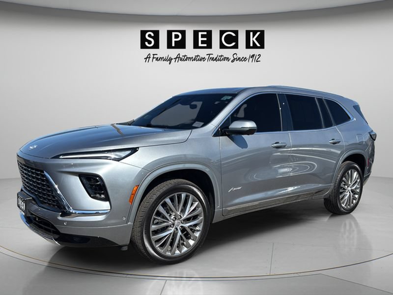 Used 2026 Buick Enclave Avenir w/ Super Cruise Package