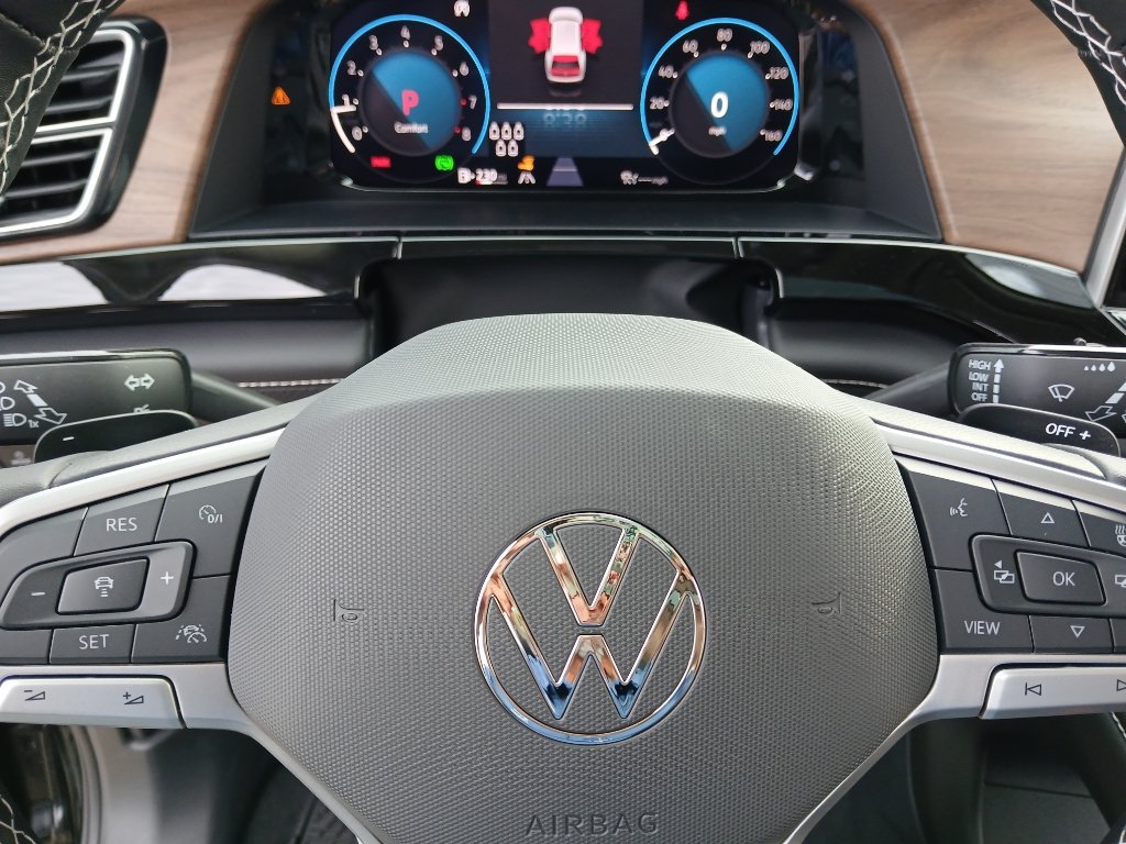 New 2026 Volkswagen Atlas SE FWD image 14