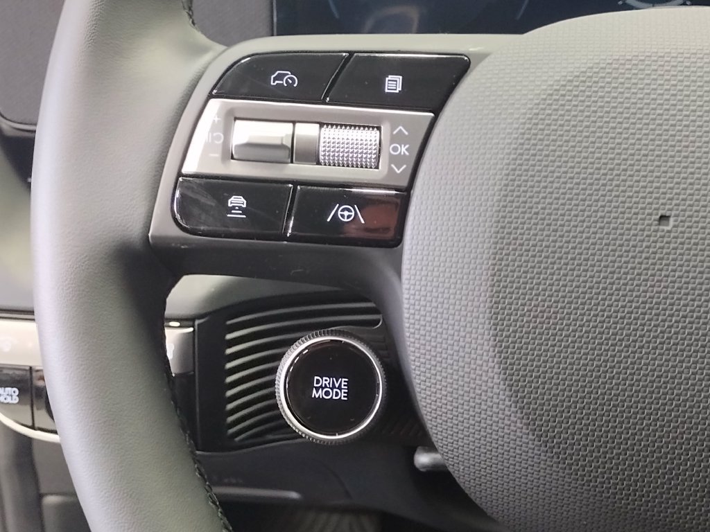 New 2027 Hyundai Ioniq 5 SEL AWD/4WD image 26
