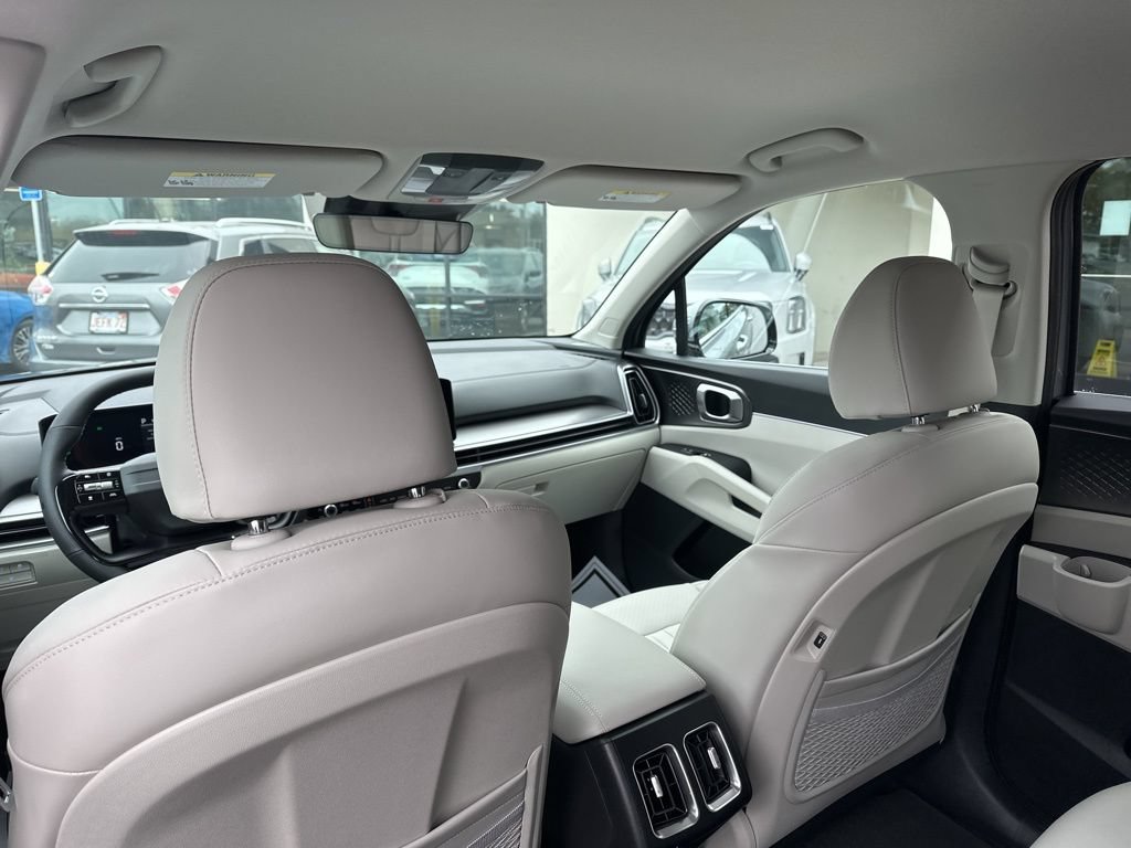 New 2026 Kia Sorento EX AWD/4WD image 22