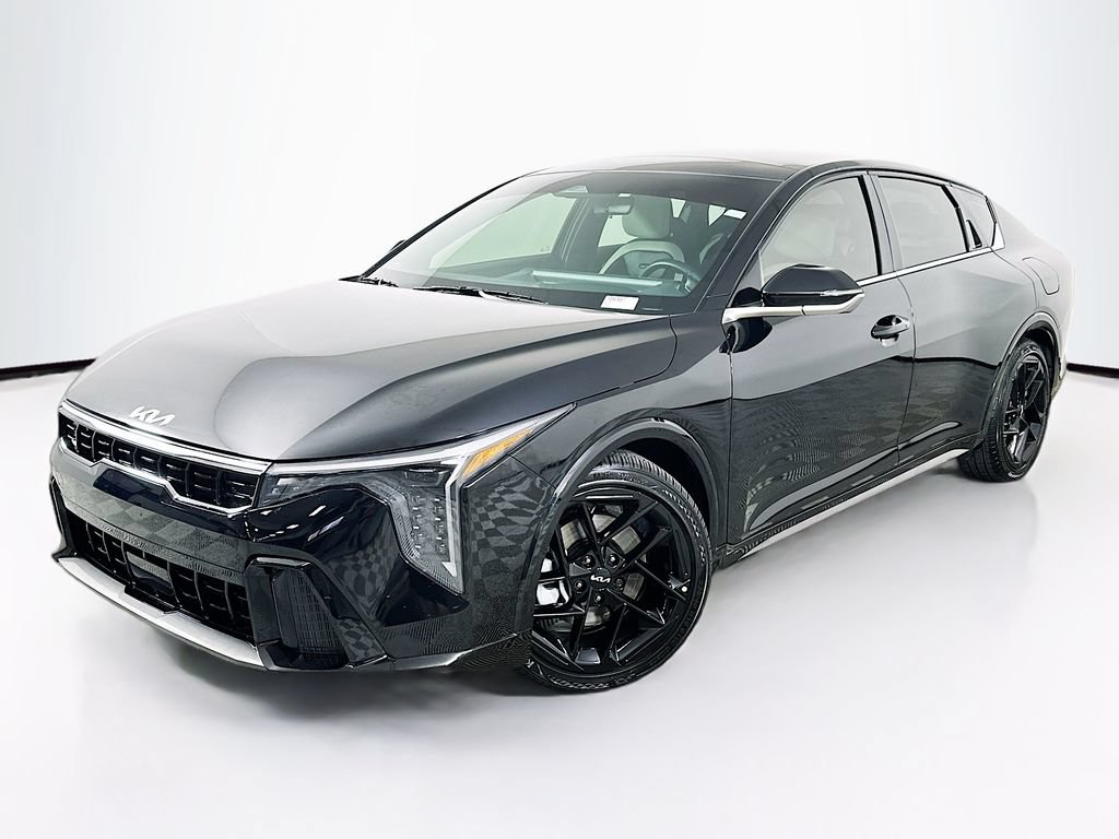Used 2025 Kia K4 GT-Line Turbo FWD video 1