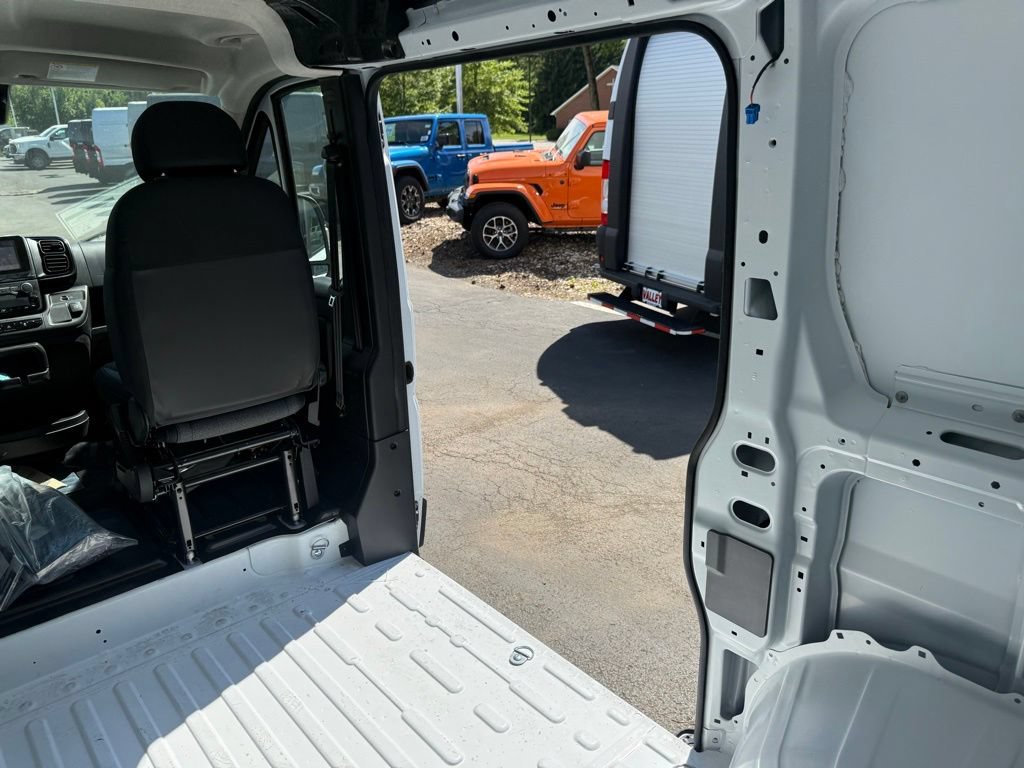 New 2026 RAM ProMaster 1500 FWD image 47