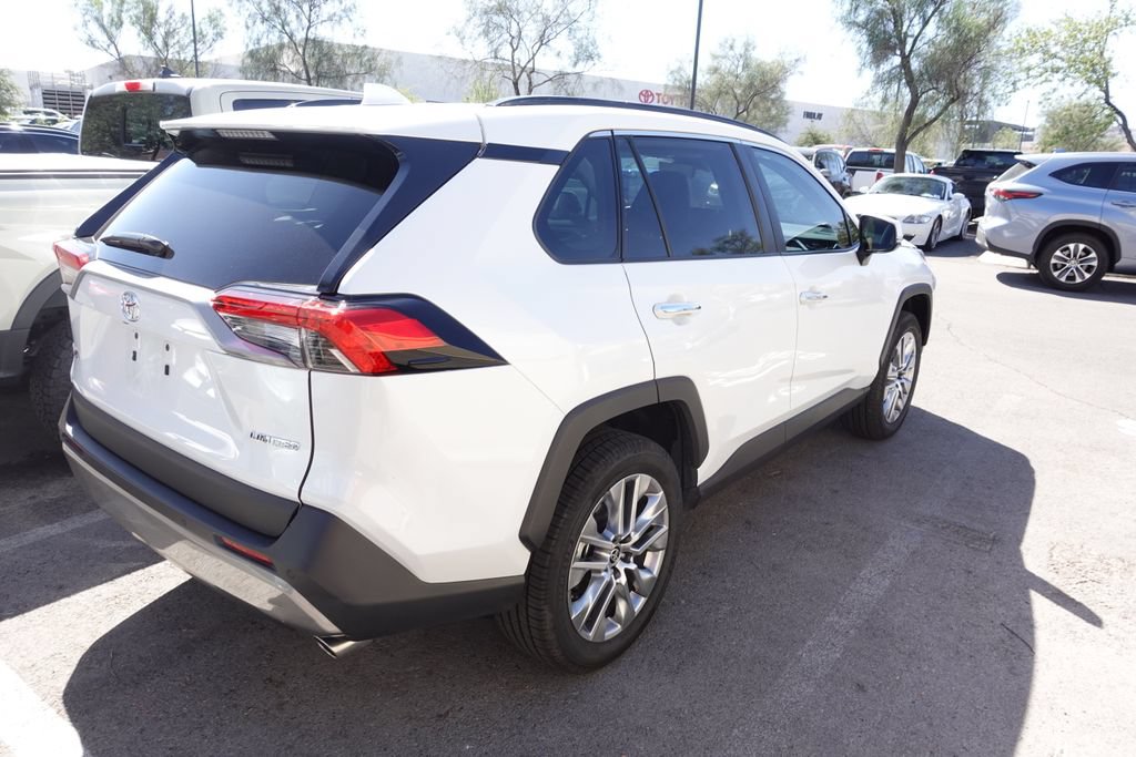 Certified 2025 Toyota RAV4 Limited w/ Advanced Technology Package FWD image 3