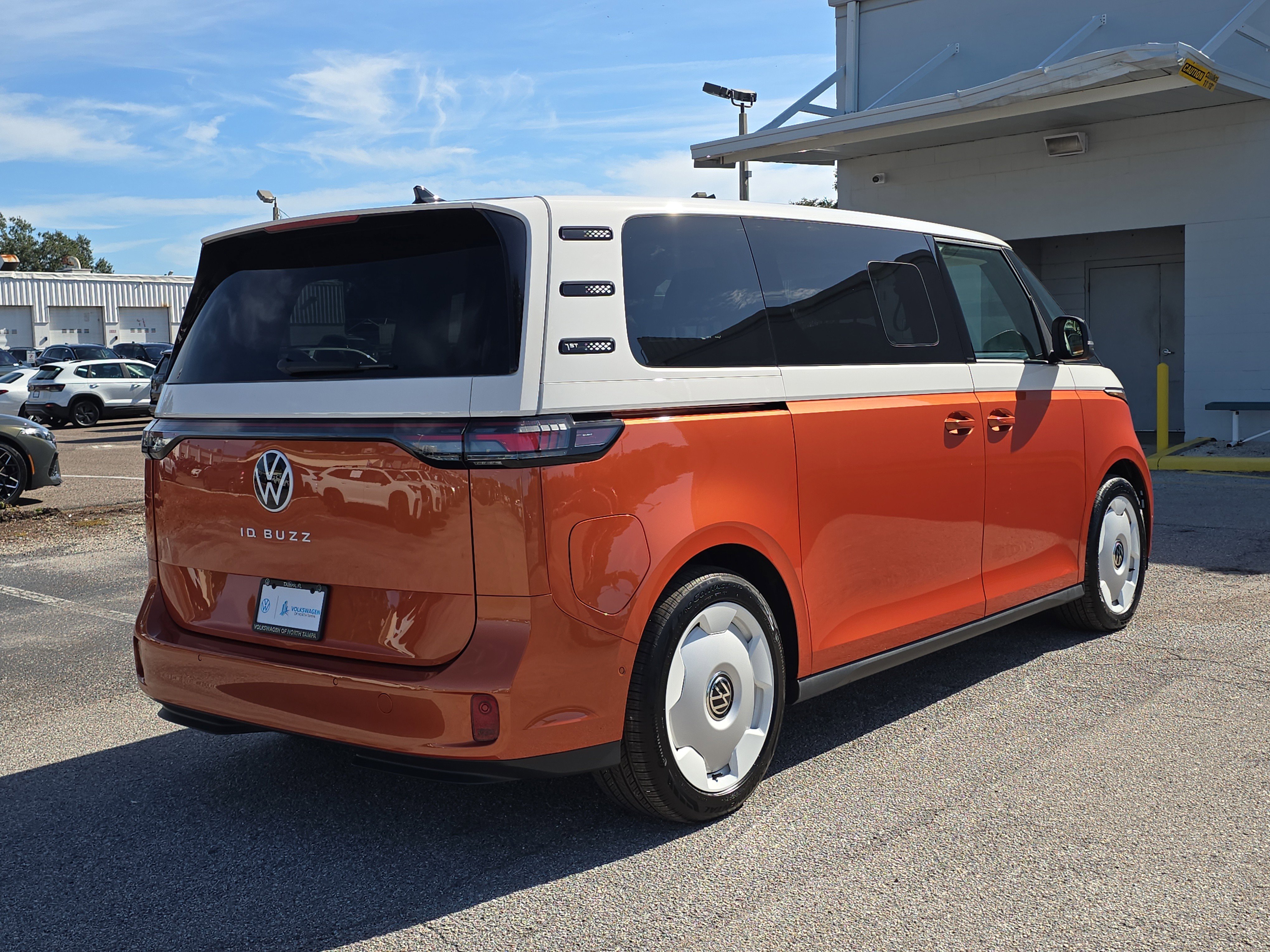 New 2025 Volkswagen ID. Buzz 1st Edition image 5